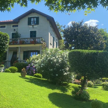 Il Motto Di Tommy Bed & Breakfast Castelveccana Bagian luar foto
