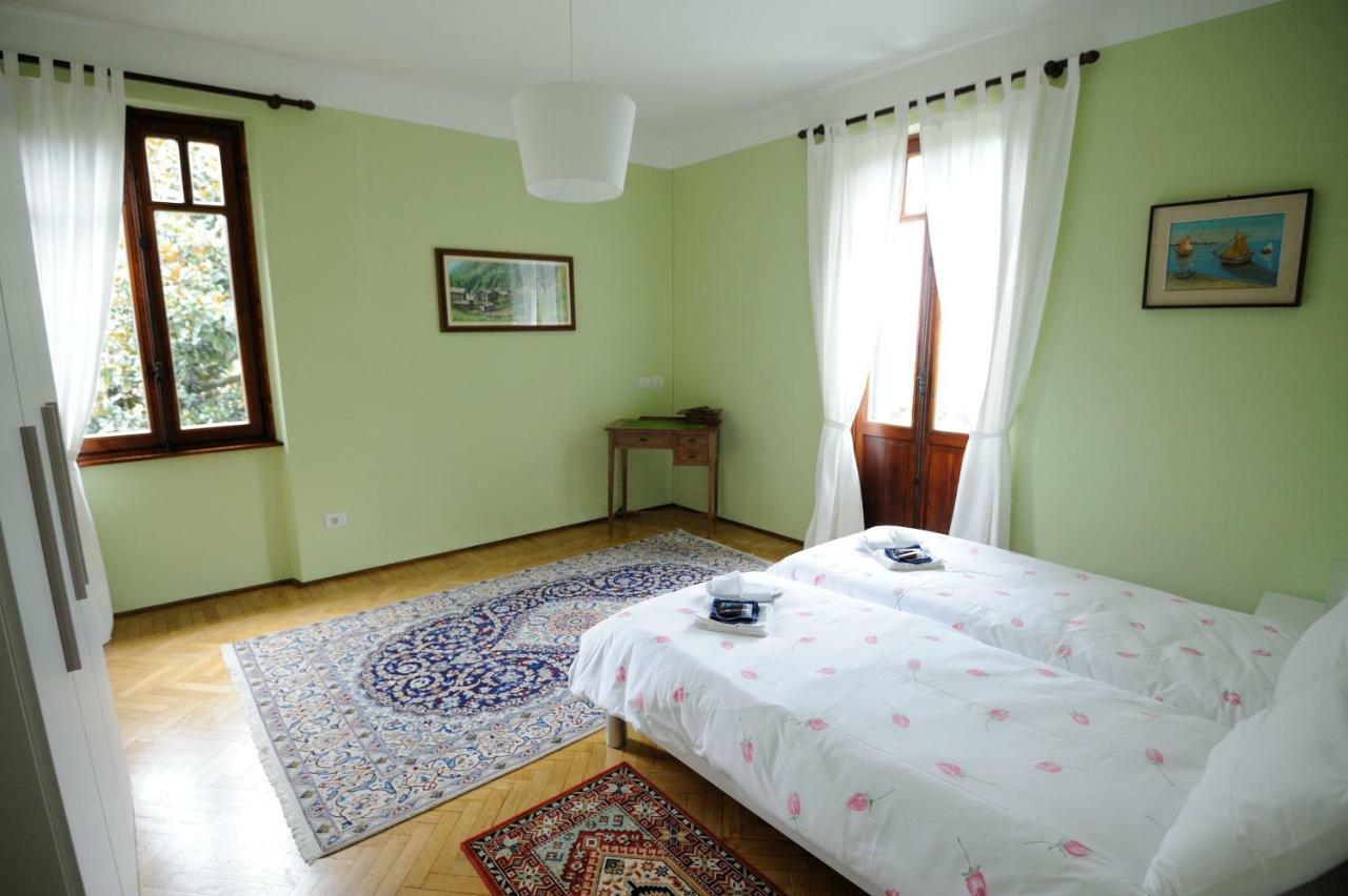 Il Motto Di Tommy Bed & Breakfast Castelveccana Bagian luar foto